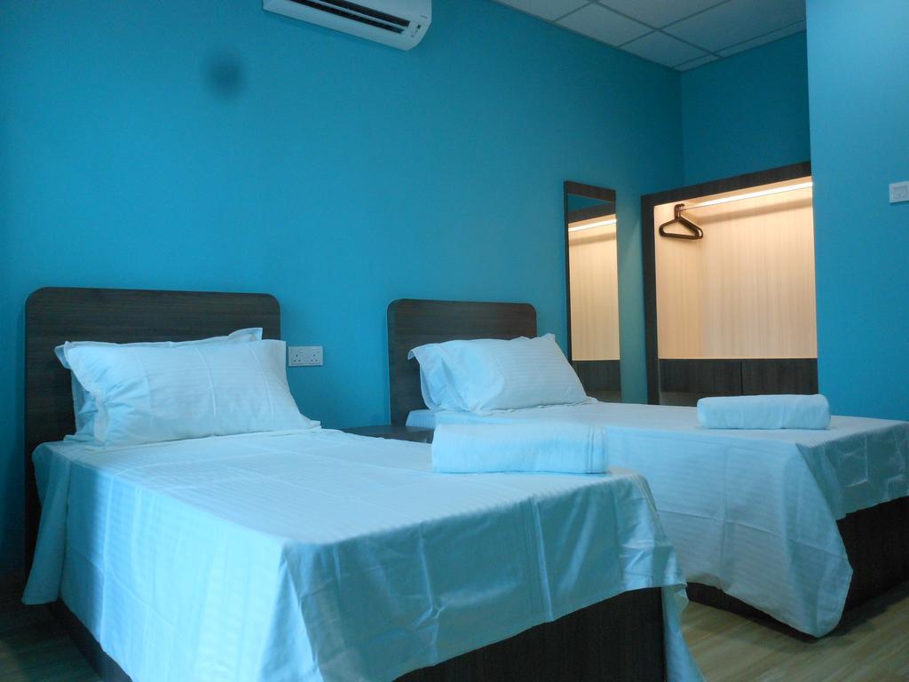 Eiman Homestay, Kluang Bagian luar foto