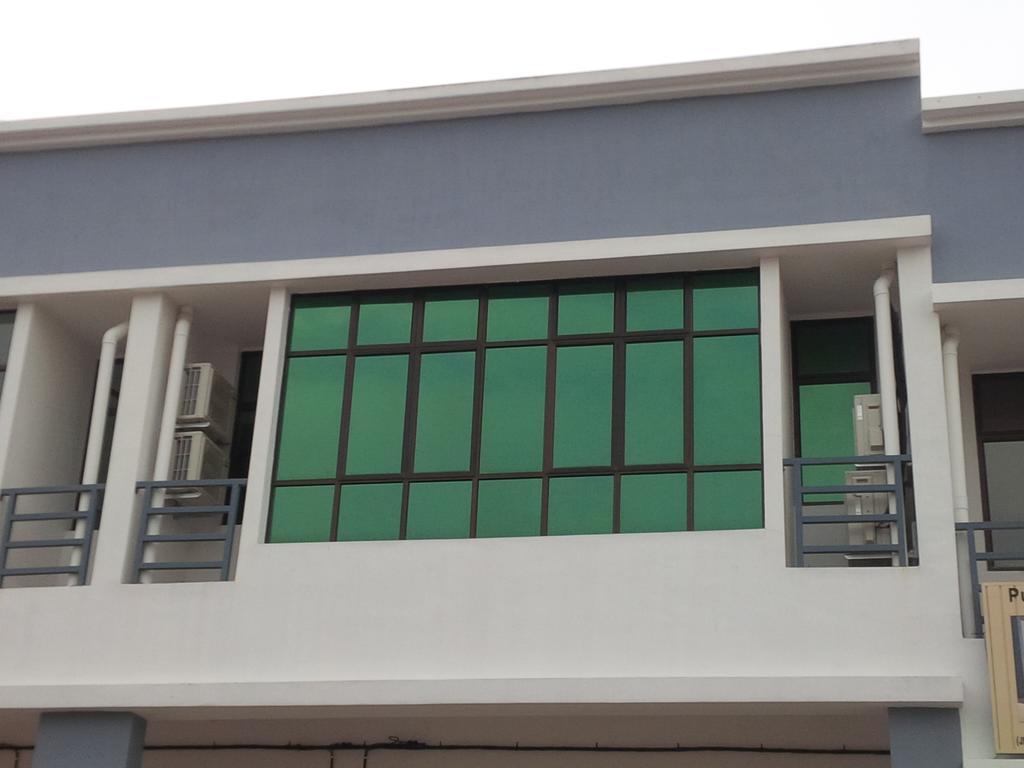 Eiman Homestay, Kluang Bagian luar foto